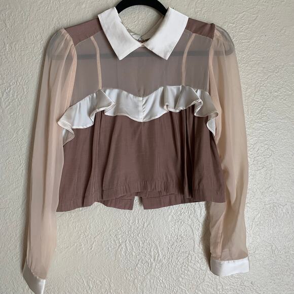 Lyn Around Collard Cropped Blouse Size Medium - Picture 1 of 11